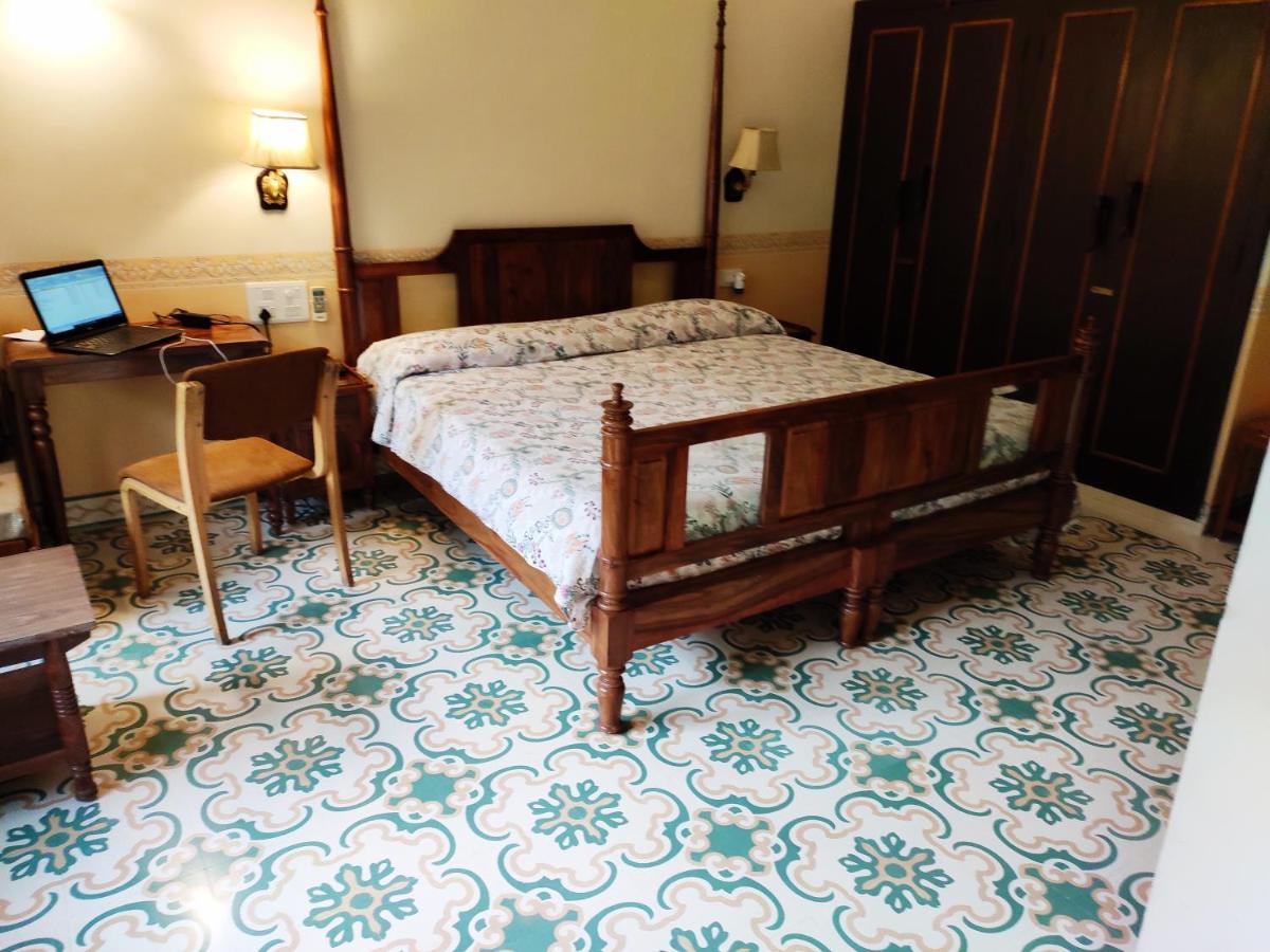 Hotel Jai Niwas Jaipur Eksteriør bilde