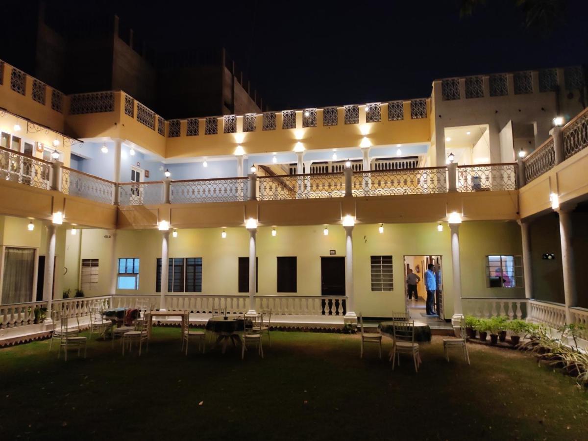 Hotel Jai Niwas Jaipur Eksteriør bilde
