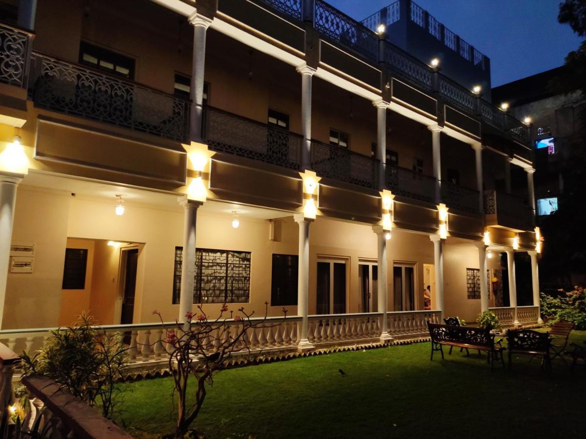 Hotel Jai Niwas Jaipur Eksteriør bilde
