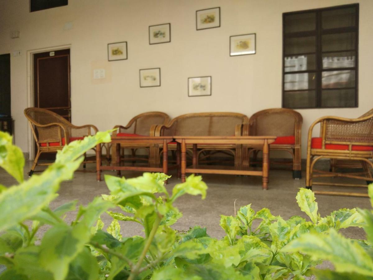 Hotel Jai Niwas Jaipur Eksteriør bilde
